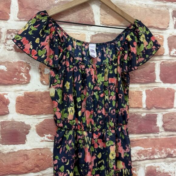 Francesca's Alya Dress Women's M Multicolor Floral Flutter Sleeves Lightweight - Picture 3 of 9